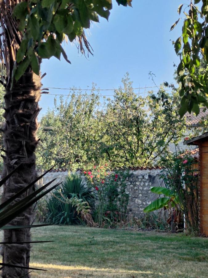 Hotel Au Clos Des Figues Chambon  Exteriér fotografie